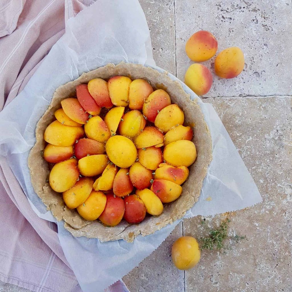 TARTE AU CHANVRE ET ABRICOTS VEGAN & SANS GLUTEN